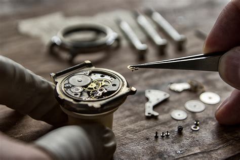 The Best 10 Watch Repair near River Oaks, Houston, TX 